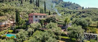 866 risultati per la tua ricerca di case in vendita pietrasanta collina. Casa Di Lusso Con Piscina In Vendita A Pietrasanta Lionard