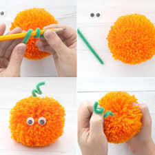 Pompoms Basteln Wuschel Kuschelige Bommel Selber Machen Diy Servietten Altrosa150x200cm Pompom Crafts For Kids Halloween Crafts For Kids Halloween Crafts