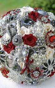 Colors include dusty blush pink, teal, turquoise, ivory, gold, champagne and taupe. 20 Chic Brooch Wedding Bouquets With Diy Tutorial My Deer Flowers Wedding Brooch Bouquets Wedding Brooch Wedding Bouquets