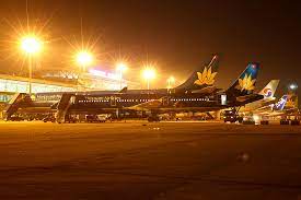 Hiện nay tại sân bay tân sơn nhất, hành khách có thể sử dụng dịch vụ này với đầy đủ 2 hình thức: Tan SÆ¡n Nháº¥t Dá»‹p Táº¿t Lo May Bay Táº¯c Ä'Æ°á»ng Cáº£ Tren Trá»i Láº«n DÆ°á»›i Ä'áº¥t Vietnamnet