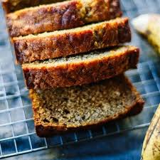 Dessert Leger Notre Recette De Cake A La Banane Sans Beurre Ni Sucre Les Louves Recette Cake Recette Cake Banane Cake A La Banane