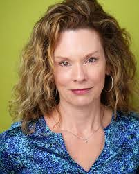 Erin Pyle's Instagram, Twitter & Facebook