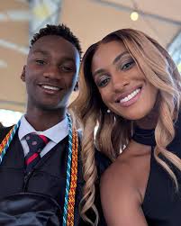 Major congratulations to our Summa Cum Laude High School Graduate! To say  that I am PROUD of you is an understatement @jayden.maillian! 🫶🏾❤️  Accepted to 10+ colleges by 16, graduating a year