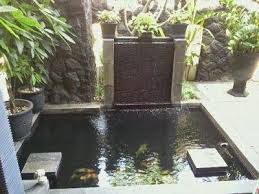 Desain Kolam Ikan Minimalis Diluar Rumah Sebuah Rumah Dengan Taman Di Halamannya Akan Terasa Sangat Menyenangkan Apalagi Jika Ru Kolam Ikan Kolam Taman Air