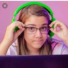 Praça do evento, a malena uma grande youtuber e streamer da plataforma uma longa carreira dentro do. Malena Nunes Home Facebook