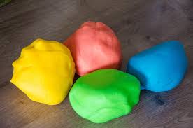 Zutaten:500 g bastelkleber mit pva15 g natronfarbeca. Knete Selber Machen Diy Baby Kind Und Meer