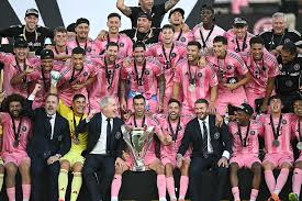 🎥 Once again the GOAT?! How Messi and co celebrate his 48th trophy