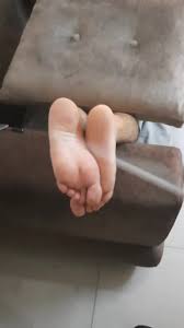 Persian wife feet punished falaka