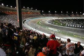 The roar of the engines, the smell of the gasoline, the thrill of the crowd: Phoenix International Raceway Bergelectric