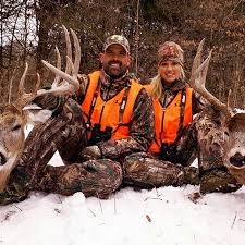 165 LEE & TIFFANY LAKOSKY