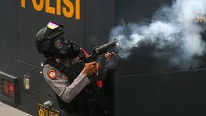 (1) soal benar/salah, (2) soal pilihan berganda, (3) menjawab pengajar singkat, (4) analisis. Sejarah Pemisahan Polri Dengan Abri Dan Pertanyaan Tentang Harapan