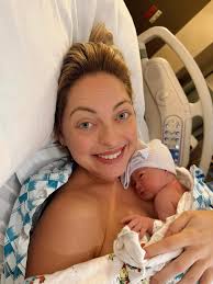 ✨Nora Joy Moss ✨ Four weeks early and right before Christmas, reminding us  that the greatest gifts arrive exactly when they're meant to. December 16,  2025 5lbs. 5oz. 17 in.