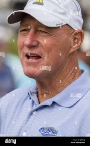 Hank bauer hi-res stock photography and images