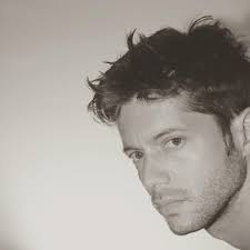 He started his career as a director in 2007 when he made the music video for goodbye father. Afonso Pimentel Recorda Passado De Violencia Muitas Das Vezes Levava Na Tromba
