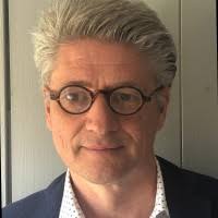 200+ perfiles de «Schutter»