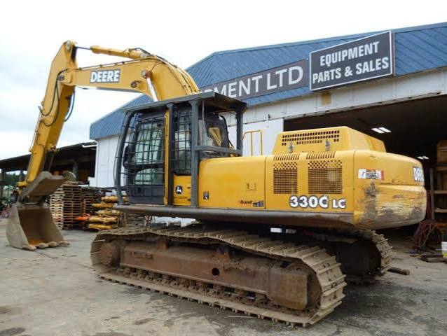 John Deere 330C LC Excavator