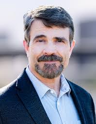 Pat Hogan's Instagram, Twitter & Facebook