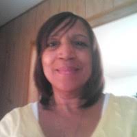 60+ perfiles de «Nina Peterson»