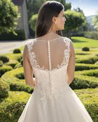 Maybe you would like to learn more about one of these? Hoku Mit Schleppe Hochzeit De