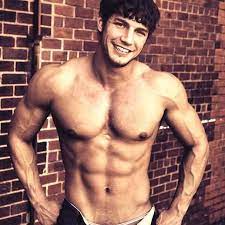 look at that body hot dudes male fitness models charlie matthews