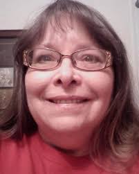 Kristin Stephenson's Instagram, Twitter & Facebook