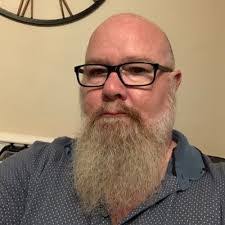 Jonathan Hillier's Instagram, Twitter & Facebook