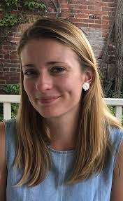 Leslie Barnard's Instagram, Twitter & Facebook