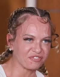 Imagine snatching my purse to rob me and robmeandIonlyhaveadildo I only  have a dildo & lipgloss Chadoy ChadoyLeon Leon