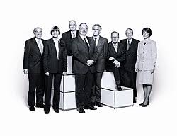 Aber was macht das cello im hintergrund? Bundesratsfoto Wikipedia