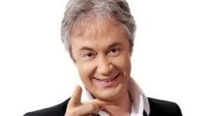Kimya mühendisliği, jeoloji mühendisliği ve tiyatro eğitimleri alan uca, 1987 yılında kazandığı anadolu ajansı sınavıyla. Metin Uca Kimdir Nerelidir Kac Yasindadir Metin Uca Nin Kariyeri