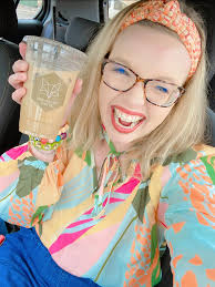 Hi sweet neighbors! I'm Monica, the proud owner of Monica Marie Boutique.  I'm a daughter of the one true King, a devoted wife, loving mom, and  passionate fashion enthusiast. Fashion has always