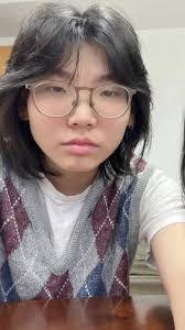 Clair Kim's Instagram, Twitter & Facebook