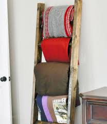 This blanket ladder i made for the belling's living room makeover is one of the simplest, easiest projects! How To Make A Rustic Blanket Ladder For About 15 Lamberts Lately