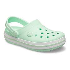 Fuzzy crocs review | still cringe or new hype?in this video ill be reviewing the fuzzy lined clogs from crocs and by the end of the video you will learn. Pin By Viviana Rios On Ropa Uwu Crocs Crocs Fashion Strap Heels