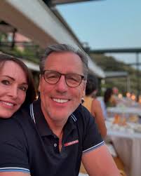 I've been a bit absent from social media because I've been completely  present and enjoying every minute of life. I've just returned from two of  the most magical places; Portofino and Lake