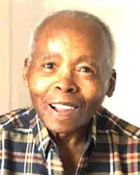 Roslyn Rawlins's Instagram, Twitter & Facebook