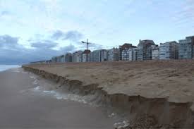Ben je toe aan een frisse duik of een dagje strand? Een Eiland Mocht Niet Dus Komt Er Een Onderwaterstrand In Knokke Heist Het Nieuwsblad Mobile