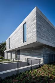 Corneille Uedingslohmann Architekten S Design For This House In Cologne Features Walls Lined With Quartzite Architecture Residential House Modern House Design