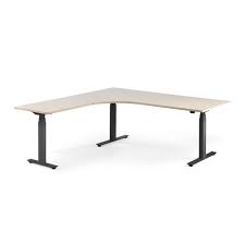 Graue oder schwarze eckschreibtische mit einer matten oder glänzenden oberfläche passen zu einem. Eckschreibtisch Modulus Elektrisch Hohenverstellbar 2000 X 2000 Mm Schwarz Birke Aj Produkte Gmbh