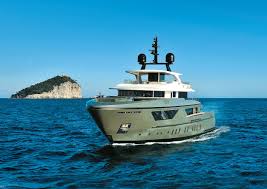 Each yacht is designed and produced according to the specific requests, style, and desires of the individual owner. Yachting De Yacht Sanlorenzo Explorer 460 Moka