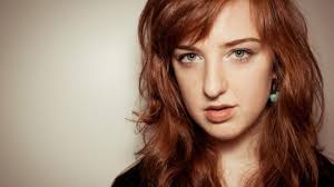 Leah Dennis's Instagram, Twitter & Facebook