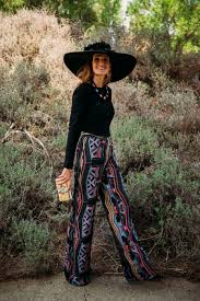 Tenemos la mejor variedad de botas, botines, calzados, zapatillas y más, marca. Blog De Moda Y Lifestyle Invitada Boda Invierno