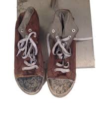 Kidnap (2017) Terry (Lew Temple) Hero Movie Costumes