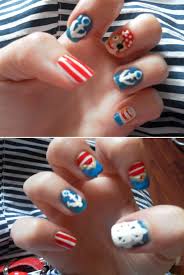 Aunque se asocian las uñas marineras al verano, se pueden llevar durante todo el año ya que los diseños y colores pueden cambiar. Damn Anchor Unas Marineras Piratas Y Sailor
