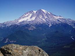 The trail to high rock lookout starts from a parking area along a procession of switchbacks in a dirt road. High Rock Packwood Visitor Center
