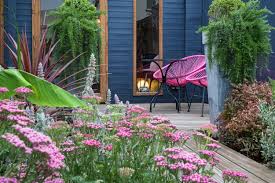 Essex Urban Garden Design 0208 521 9040