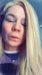 Jennifer Hazen's Instagram, Twitter & Facebook