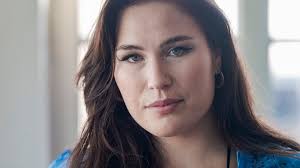 Molly Hammar åker på vårturné