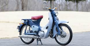 The honda super cub motorcycle has been around since 1958, and it keeps getting stronger. Honda Super Cub Pack Leading Legend Classic Motorbikes