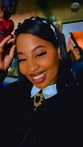 Inspo @theelegantstylist @asos jacket and trousers @ mabel shepard gloves  @amazon bowler hat @sophgent tie set Brandy and Monica The Boy is Mine tour